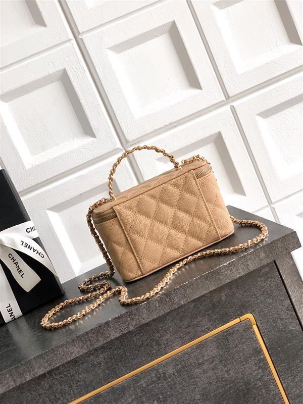 2026127215529658 580